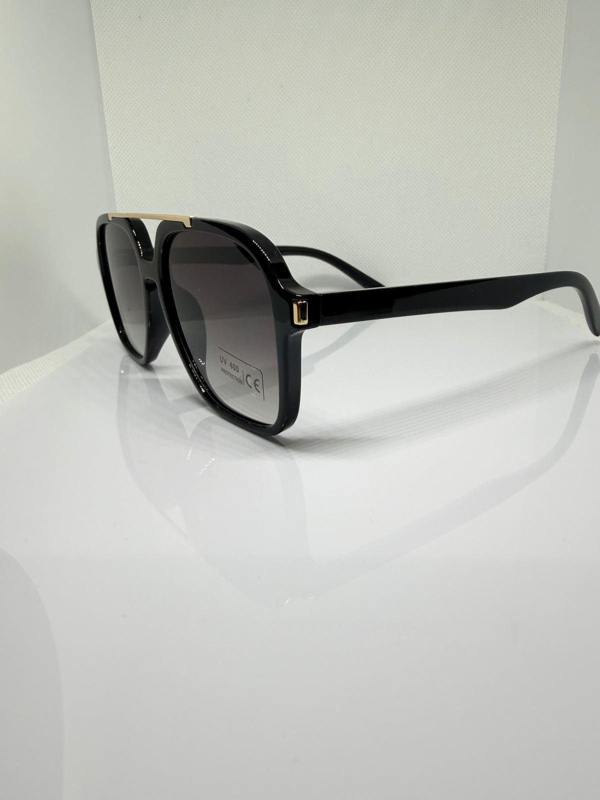 Vega Black & Gold Square Aviator Gradient Sunglasses