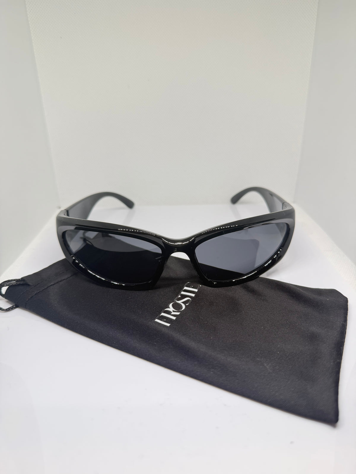 Viper – Gloss Black Shield Sunglasses