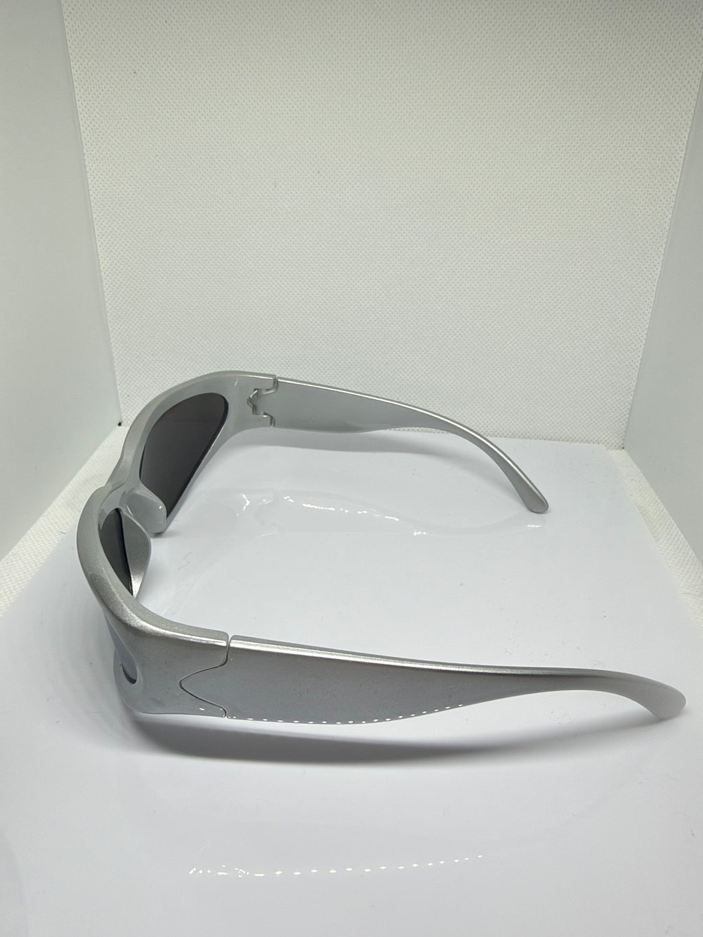 Chrome – Silver Shield Sunglasses