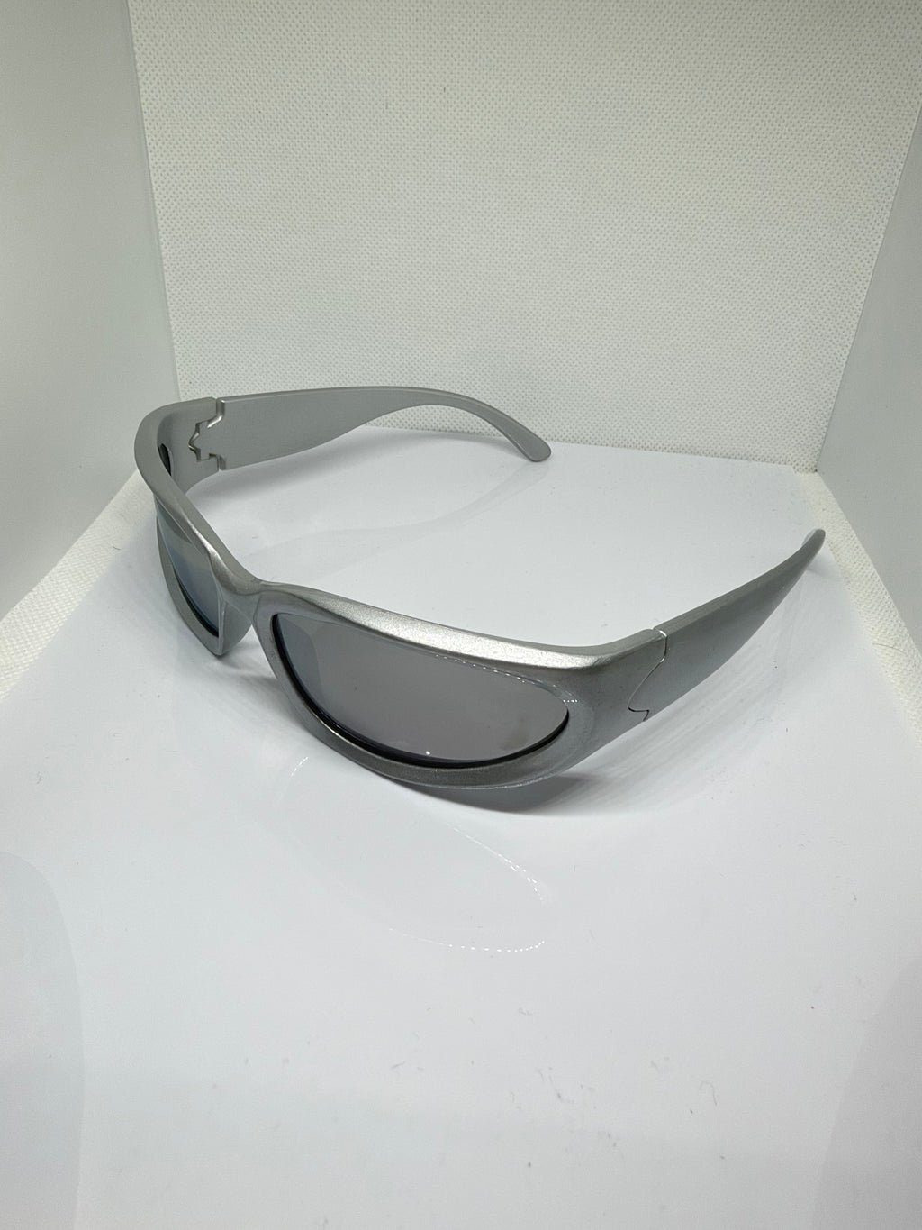 Chrome – Silver Shield Sunglasses