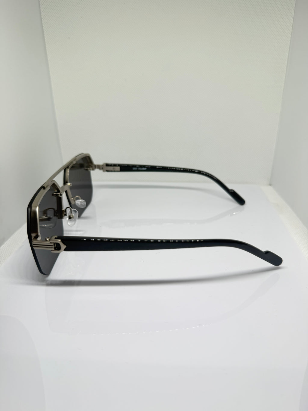 Sterling – Geometric Sunglasses