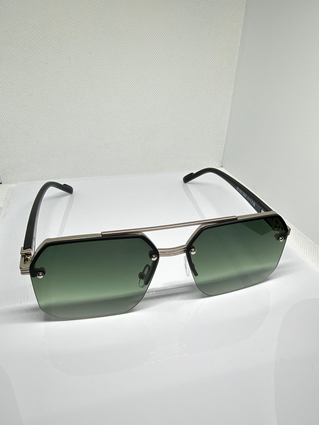 Sterling – Geometric Sunglasses