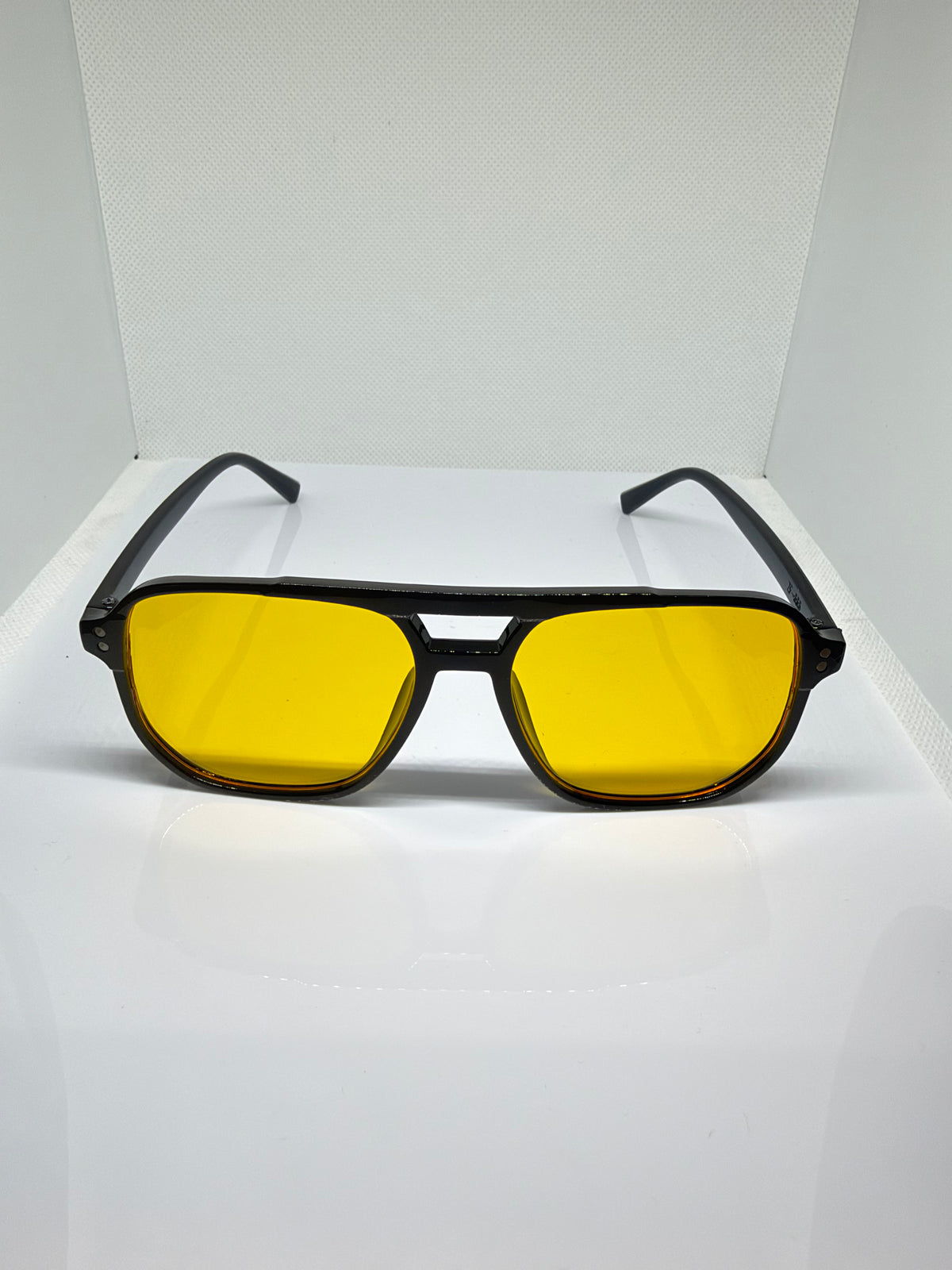 Solar – Black & Yellow Retro Sunglasses