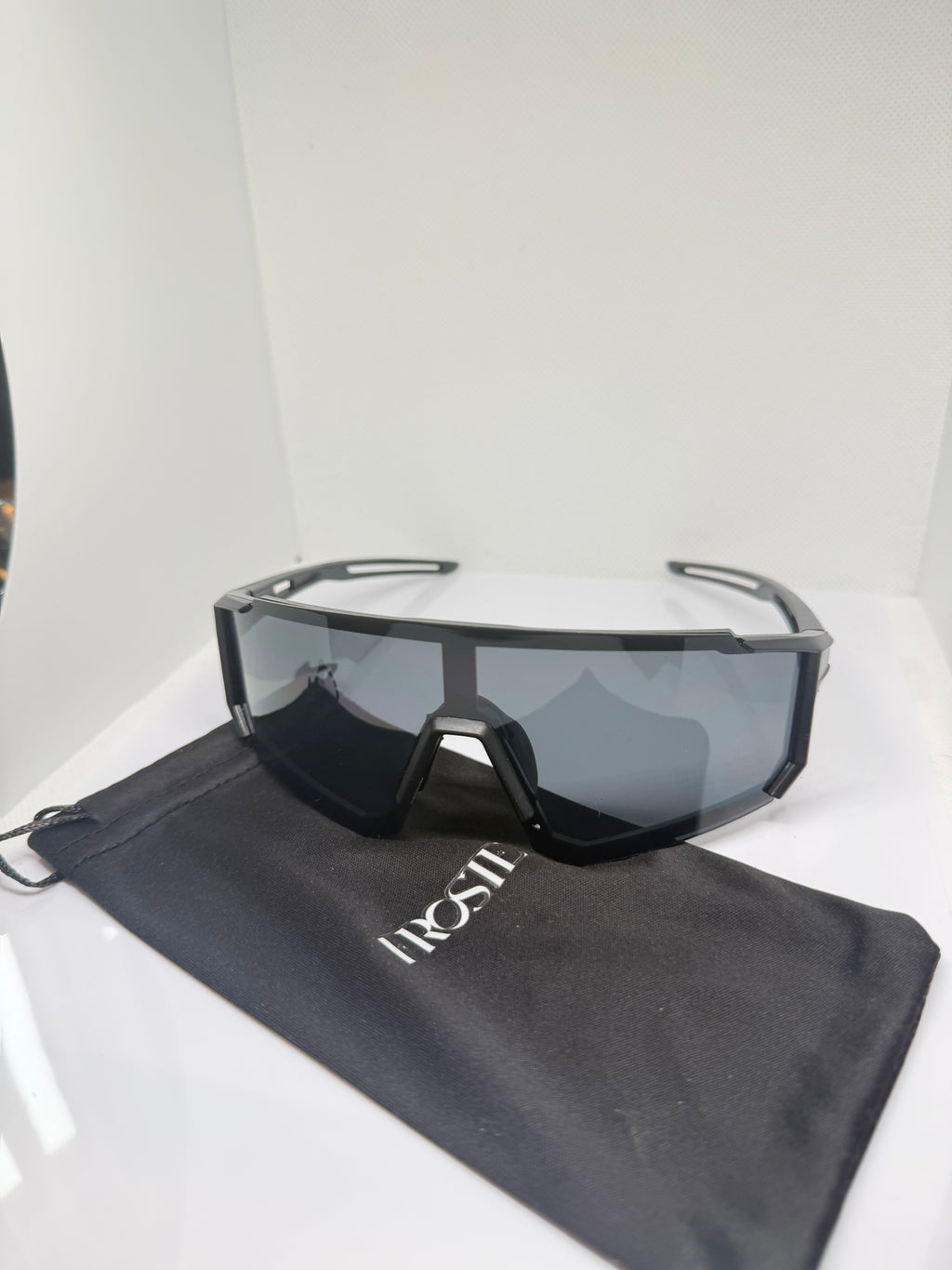 Monza – Black Shield Riding Sunglasses