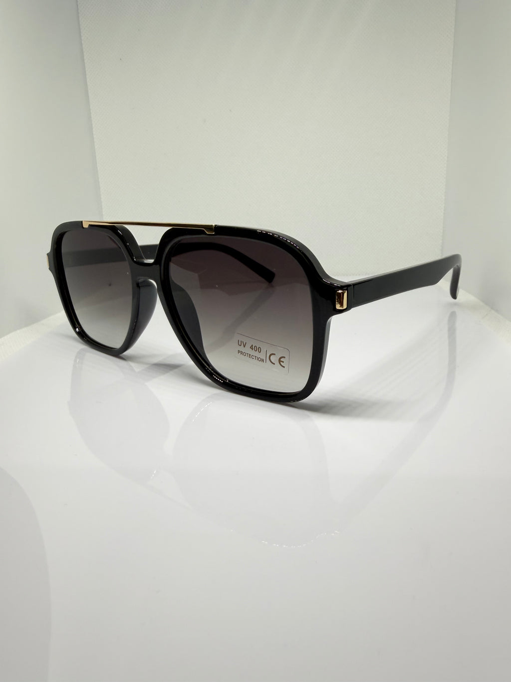 Vega Black & Gold Square Aviator Gradient Sunglasses