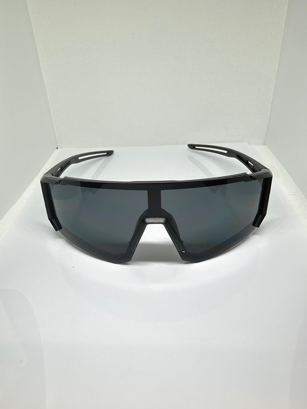 Monza – Black Shield Riding Sunglasses