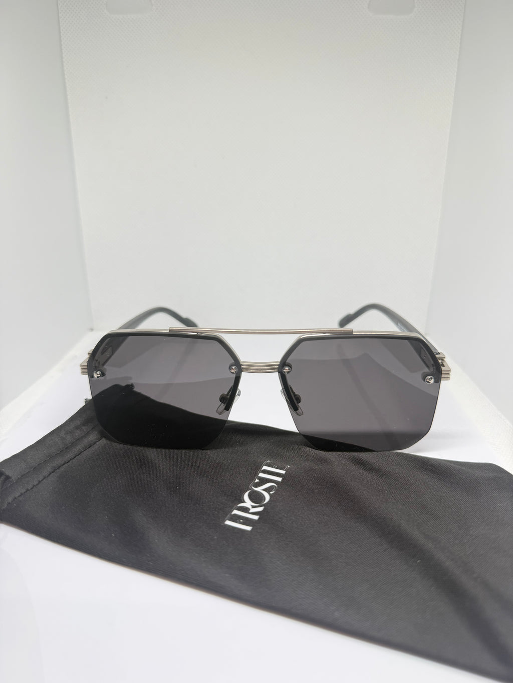 Sterling – Geometric Sunglasses