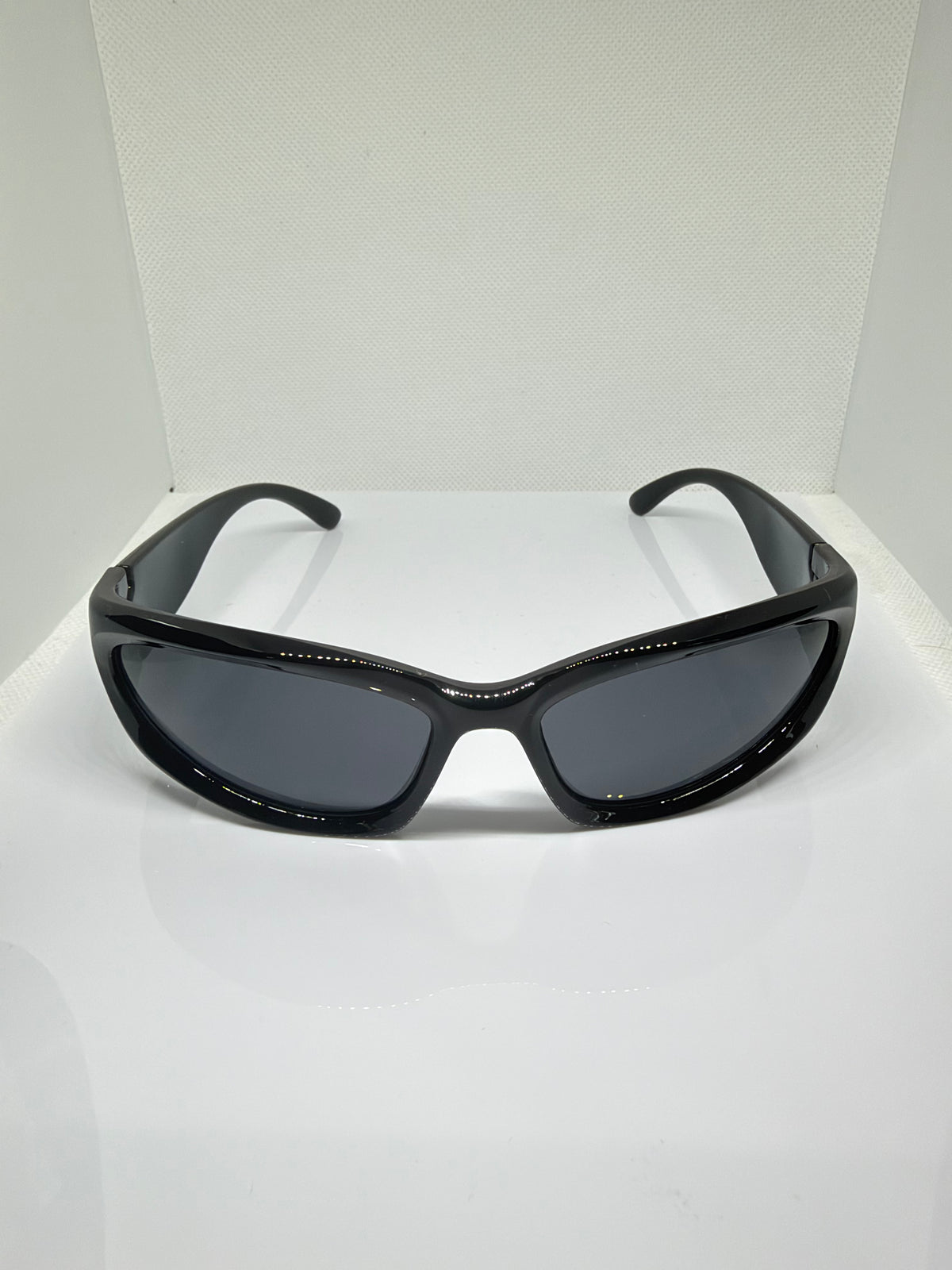 Viper – Gloss Black Shield Sunglasses