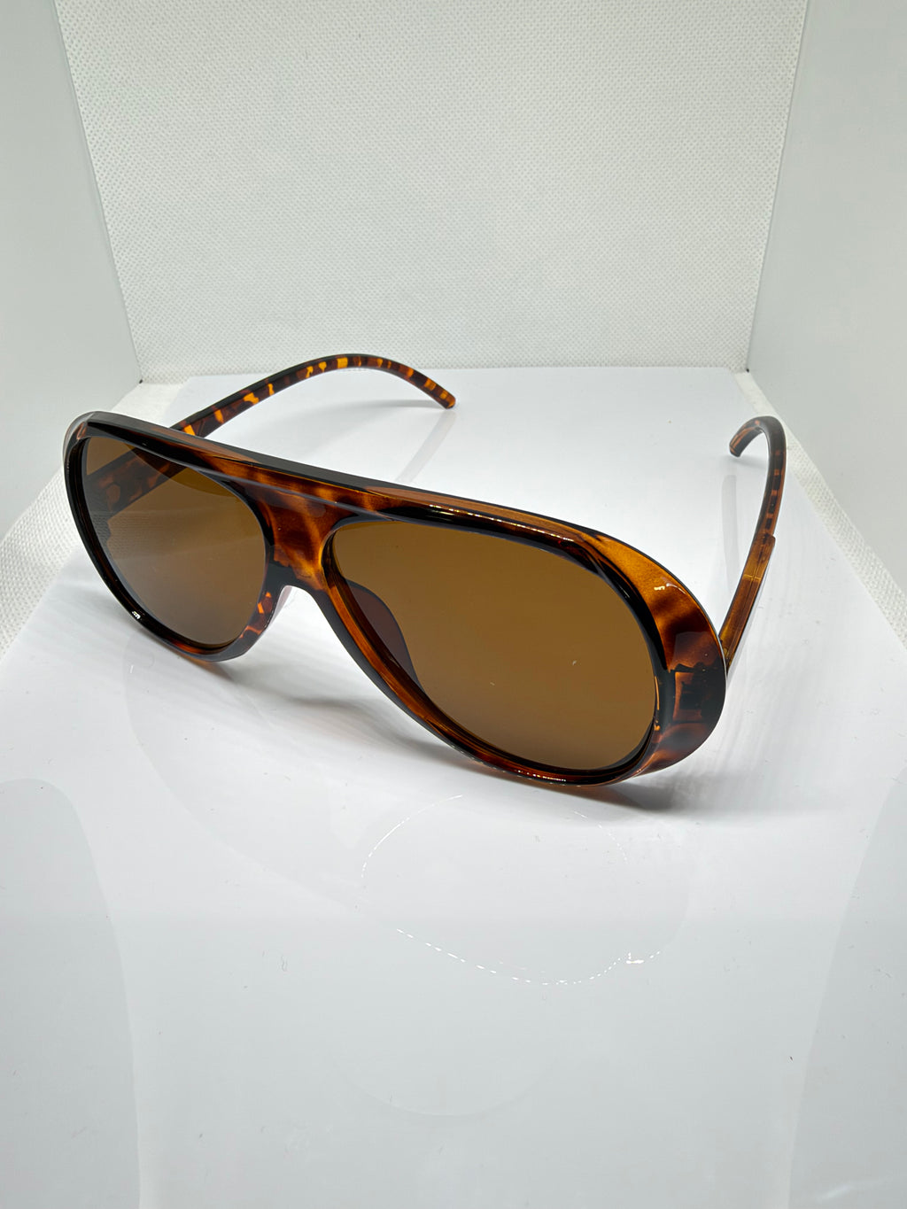 Side view of Havana oversized tortoiseshell sunglasses