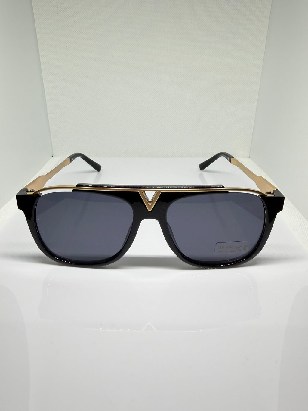 Onyx Black & Gold Retro Square Aviator Sunglasses