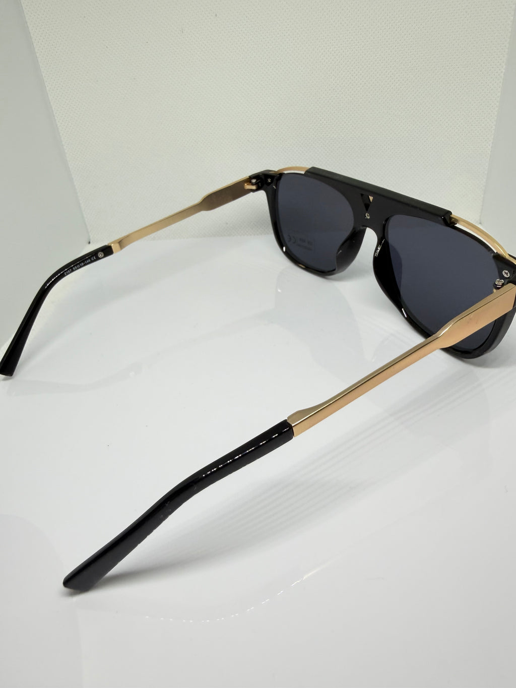 Onyx Black & Gold Retro Square Aviator Sunglasses