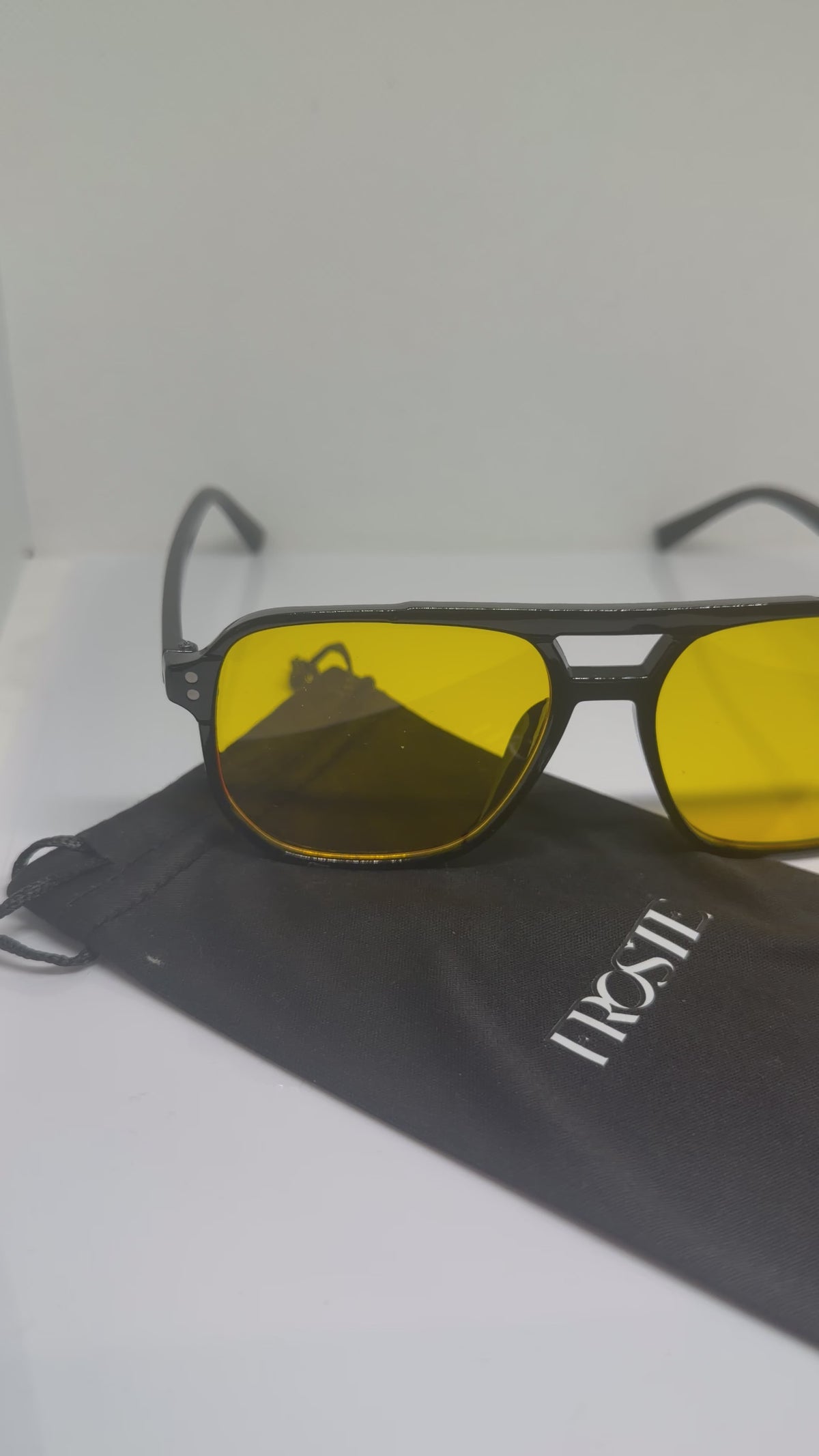 Solar – Black & Yellow Retro Sunglasses
